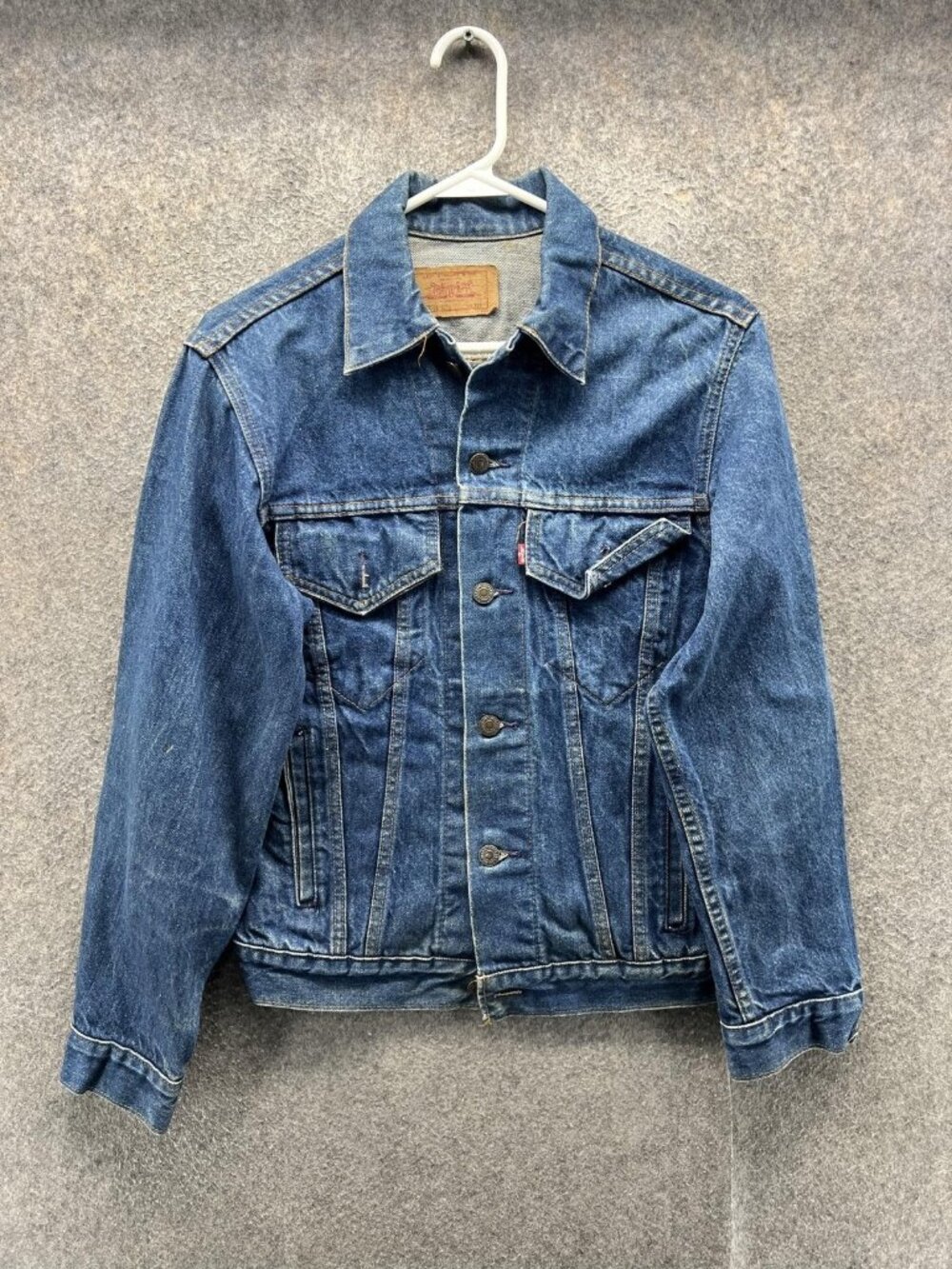 Levi's Jacket Men 36R Blue Denim Jean Trucker 70506-0216 USA Made Vintage